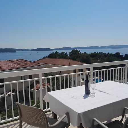 Feelhvar Along Bluelagoon Beach 흐바르 객실 사진